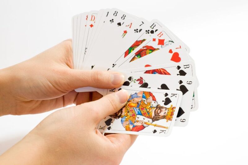 verschiedene Arten von Kartenspielen